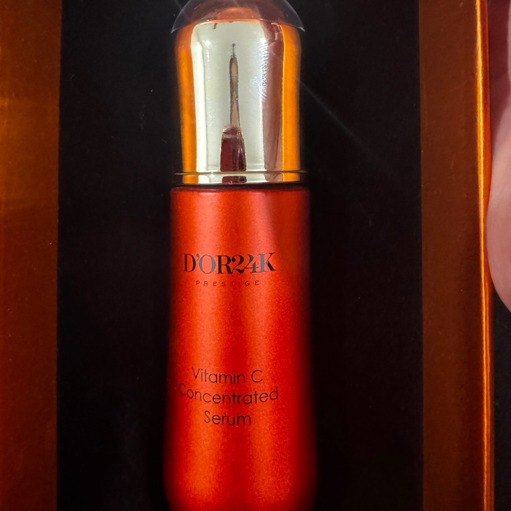 ✨ D’OR24K Prestige Vitamin C Concentrated Serum – 40ml – Brand New ✨ - Picture 3 of 4
